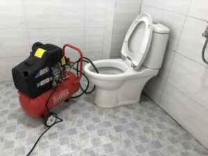 thông bồn cầu khánh sơn