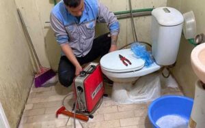 Thông tắc bồn cầu Khánh Hoà