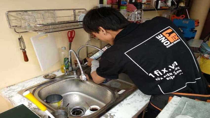 thông tắc bồn rửa chén bát tại nha trang