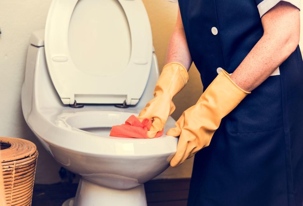 Tận Dụng Công Nghệ Xử Lý Mùi Hôi Hầm Cầu Cho Môi Trường Sạch