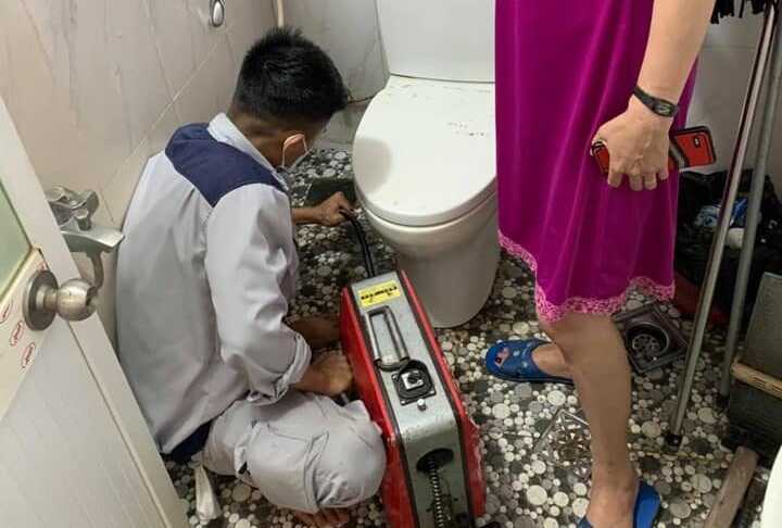 Thông bồn cầu Bảo Lộc