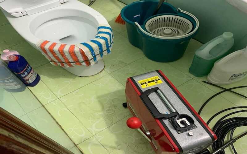 Thông tắc bồn cầu Bảo Lộc