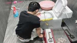 Thông bồn cầu Đơn Dương