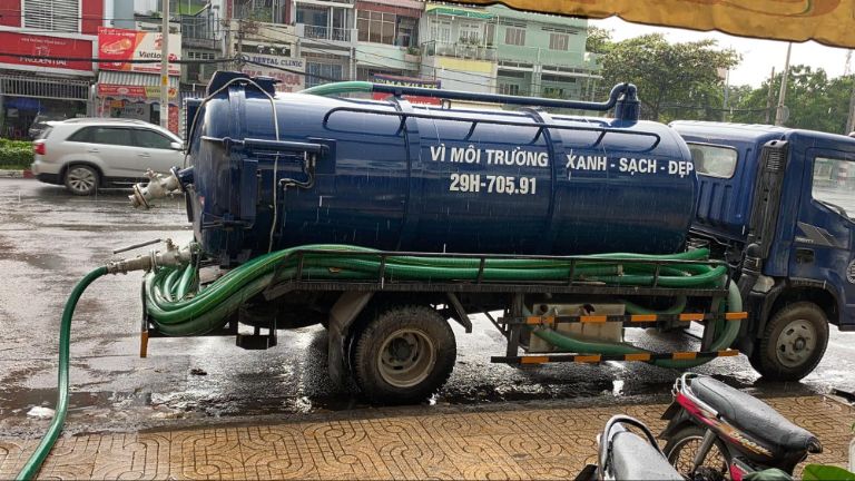 Hút hầm cầu Cầu Giấy