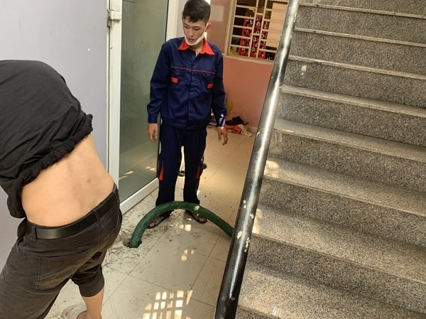 Hút hầm vệ sinh Long Biên