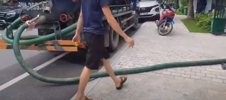 Hút bể phốt Bác Ái