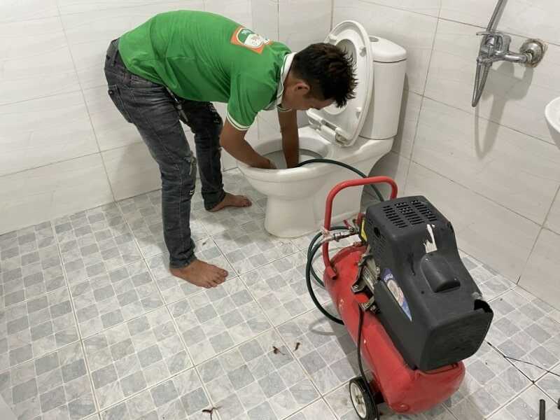 Thông bồn cầu TPHCM