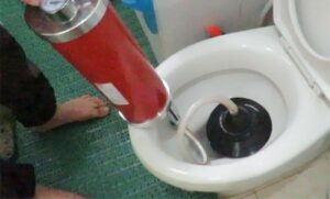 Thông bồn cầu Thủ Thừa